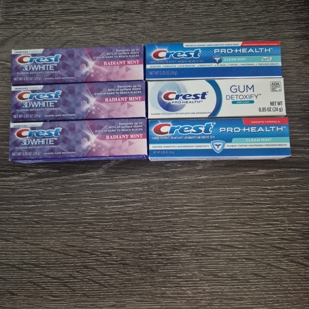 6 0.85oz  Crest Travel Toothpaste Radiant Mint x3, ProHealth x2,Gum DetoxifyREAD